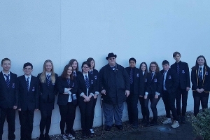 Holocaust Memorial Icon